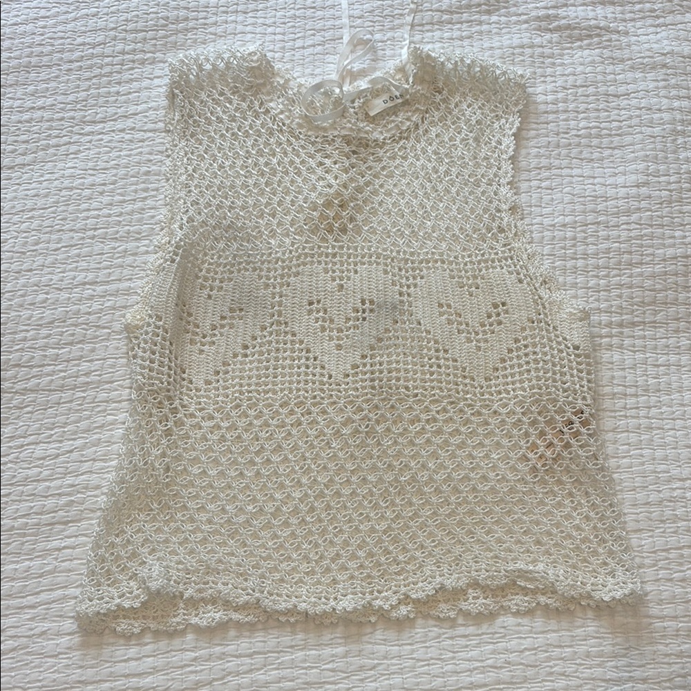 Doen Cream Crochet Sleeveless Top no discoloration price firm